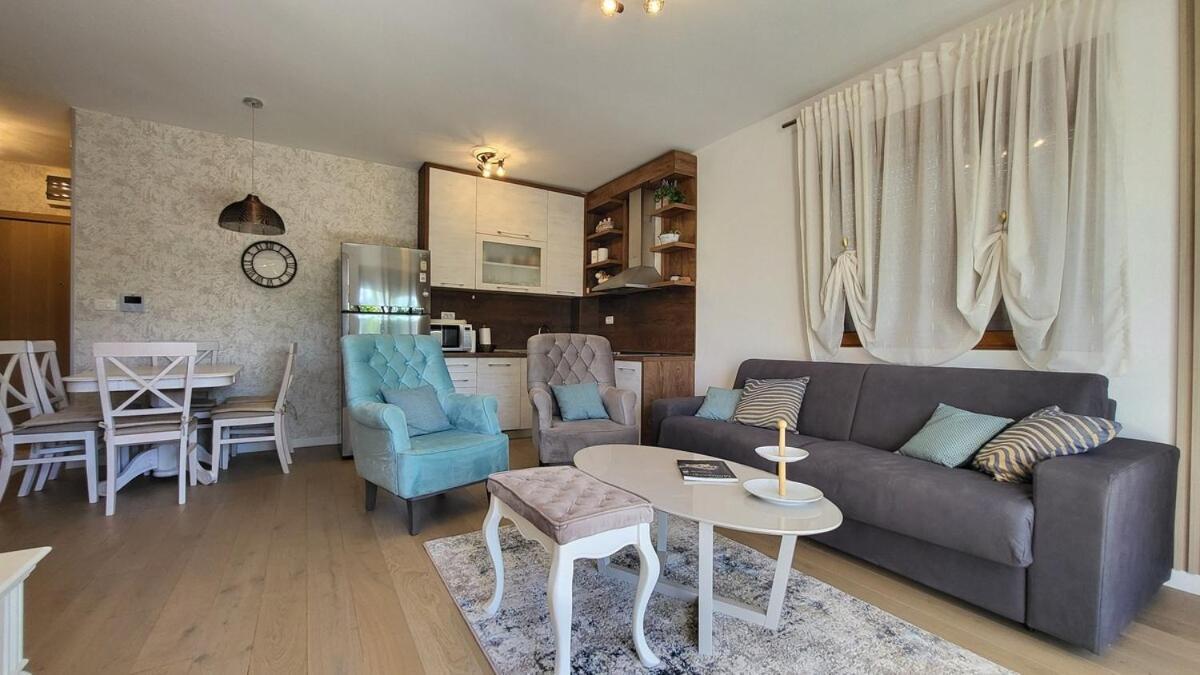 Sofia Apartment *